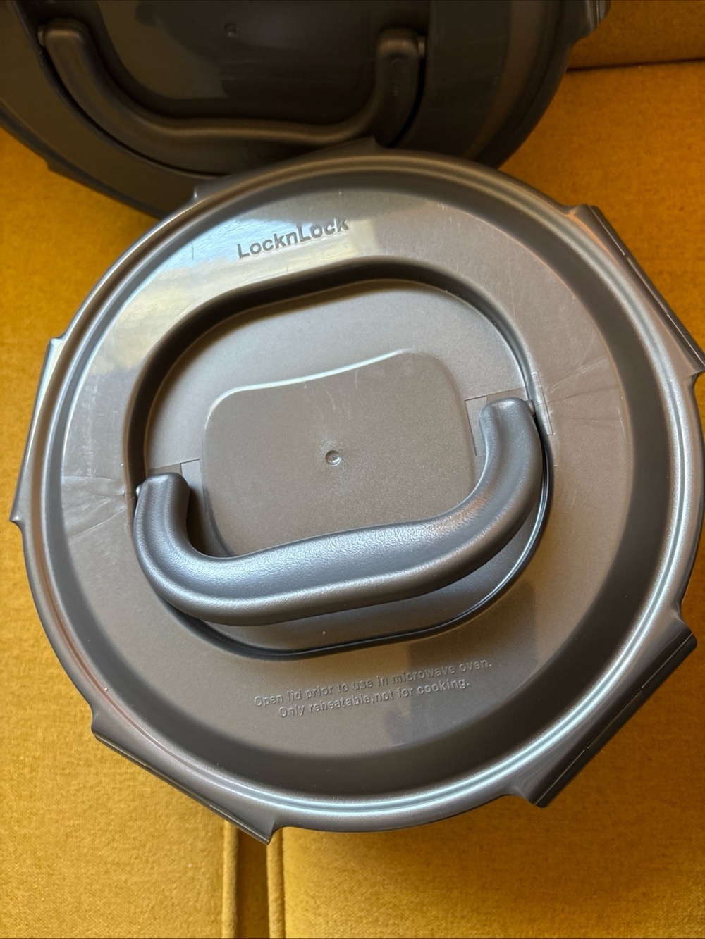 Gray Food Storage Container w/Lid and Handle - Secure Microwave-Safe Seal